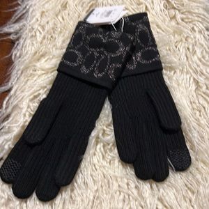 Women’s Coach gloves